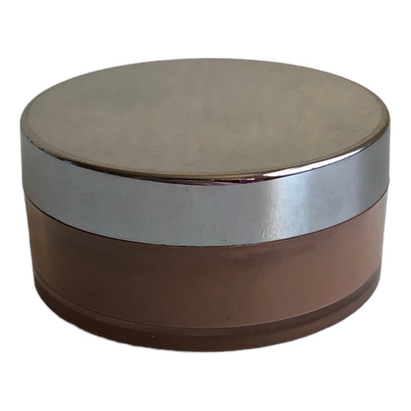 Mary Kay Mineral Powder Foundation Bronze 3 - Picture 3 of 7